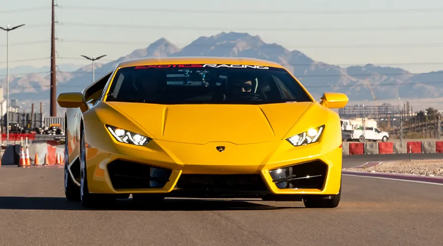 Lamborghini Huracan lp610 on track at Exotics Racing