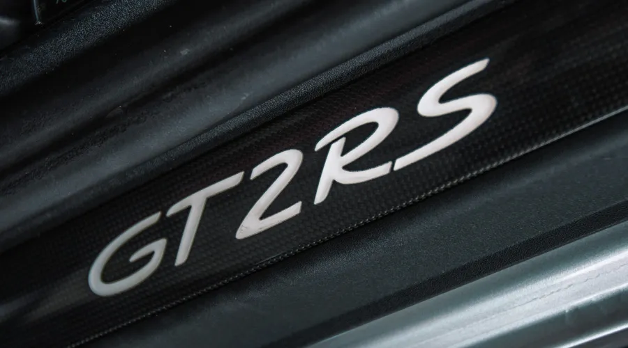 Porsche 911 GT2 RS