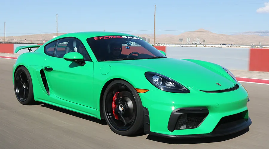 Porsche Cayman GT4