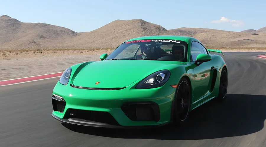 Porsche Cayman GT4