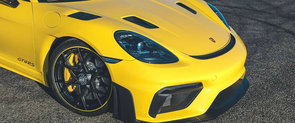 Porsche Cayman GT4 RS